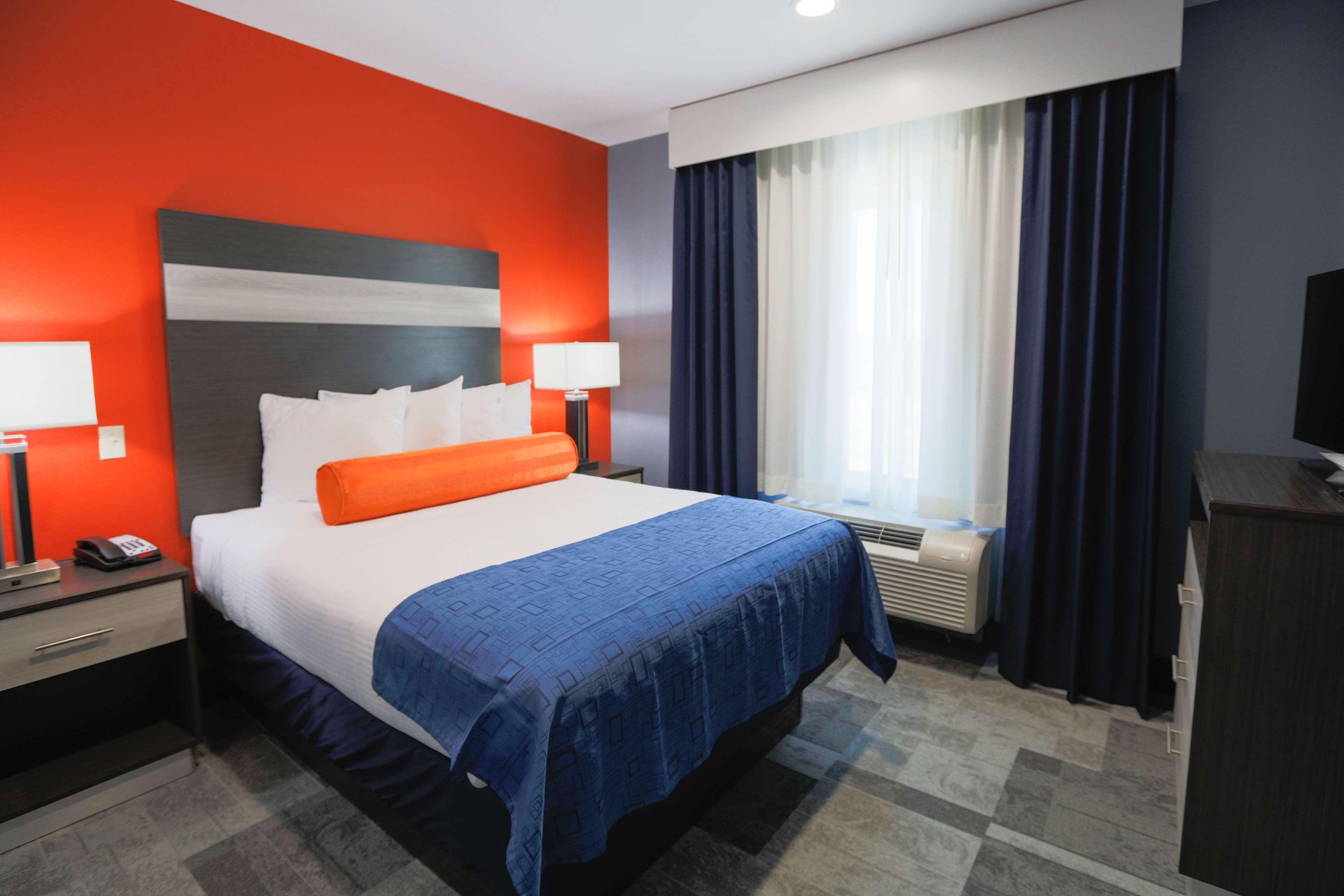 Best Western Plus Wewoka Inn & Suites Kültér fotó