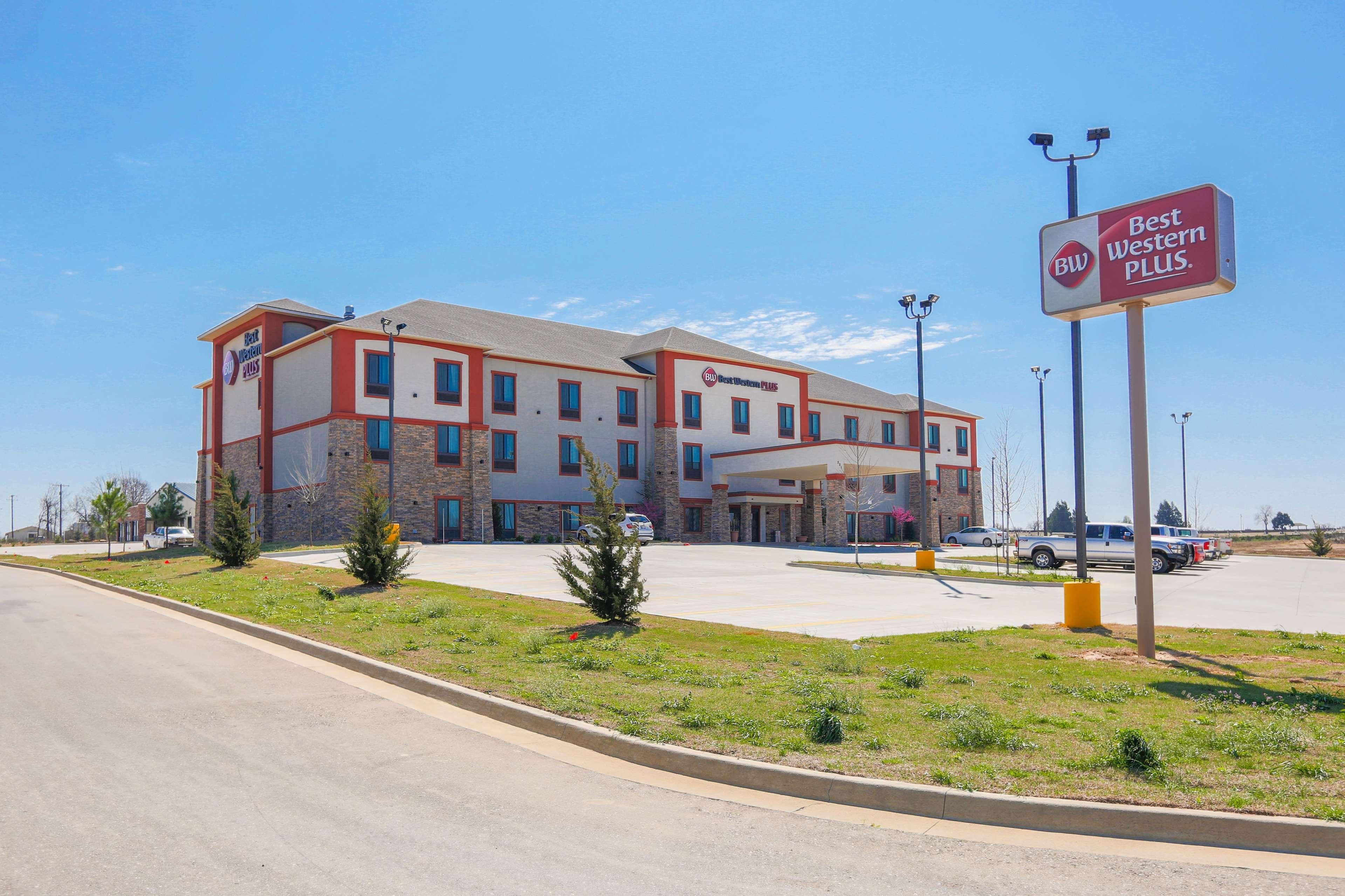 Best Western Plus Wewoka Inn & Suites Kültér fotó