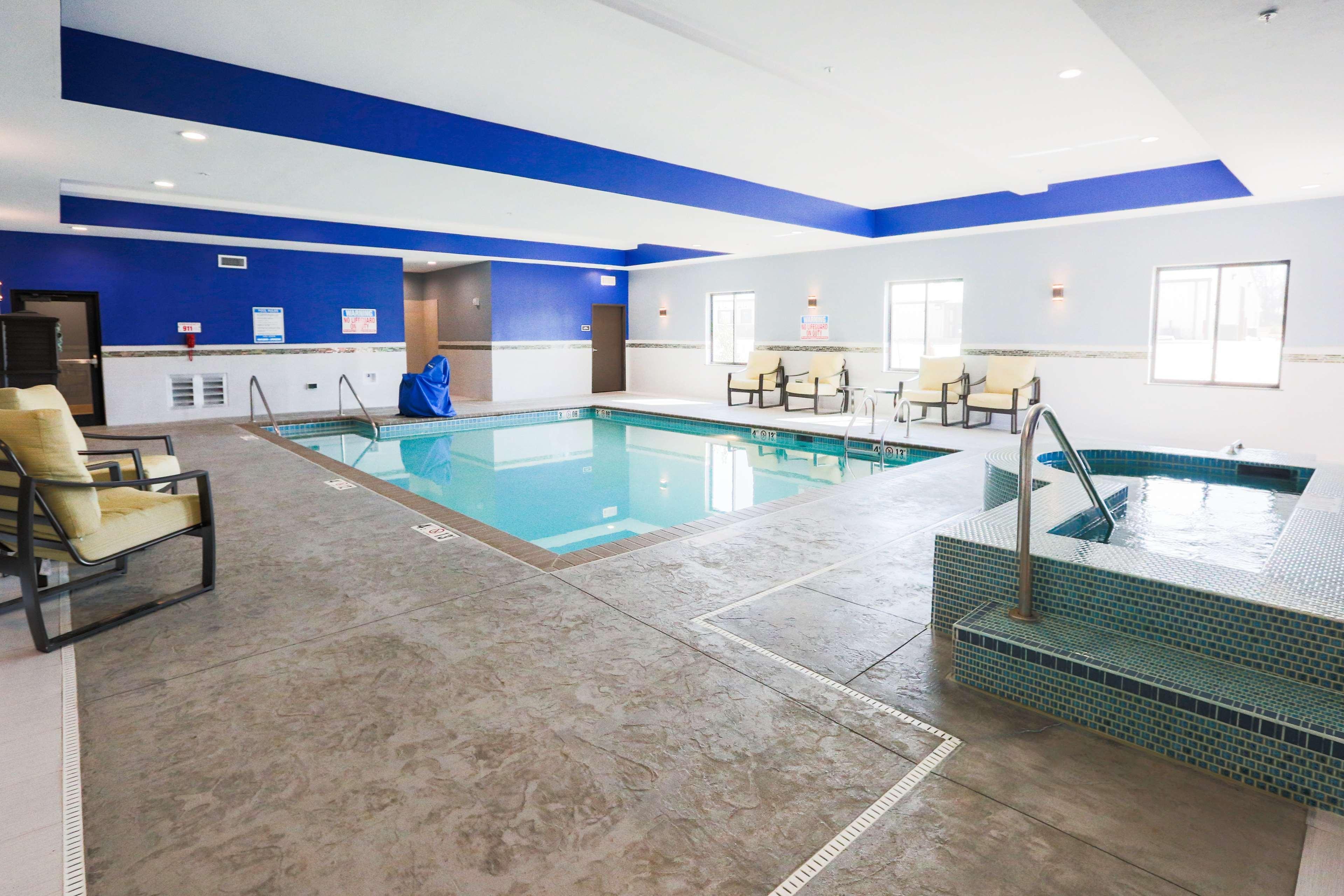 Best Western Plus Wewoka Inn & Suites Kültér fotó